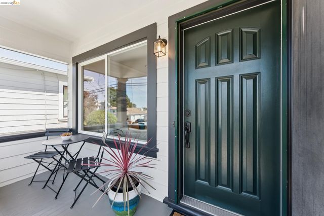 620 Elm St, El Cerrito, CA 94530