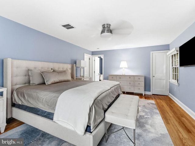 206 KING AVE, Haddon Township, NJ 08108