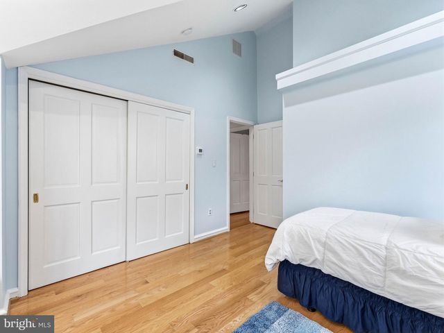 206 KING AVE, Haddon Township, NJ 08108