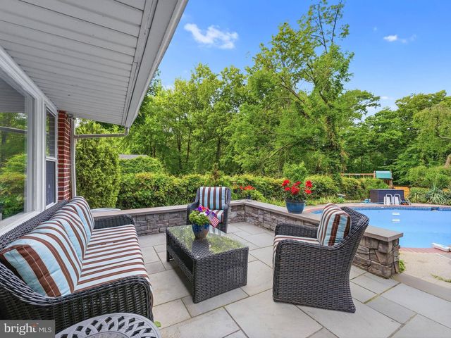206 KING AVE, Haddon Township, NJ 08108