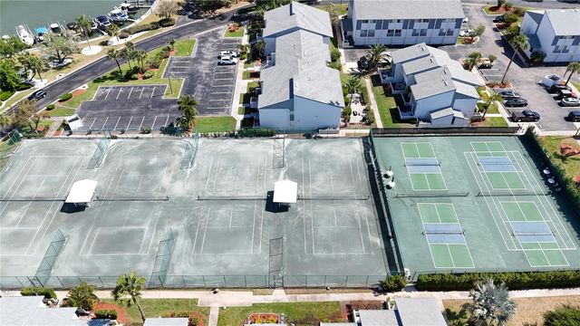 11303 SHIPWATCH LANE 1865, Largo, FL 33774