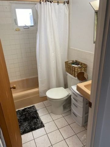 86 Quarry Street 2, Quincy, MA 02170