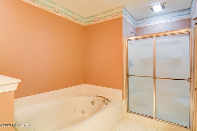 204 Muskflower Court, Toms River, NJ 08753