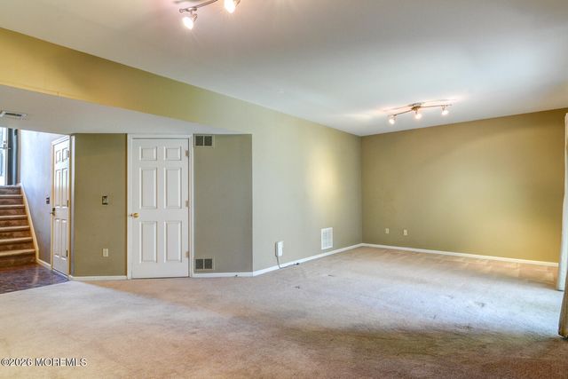 204 Muskflower Court, Toms River, NJ 08753