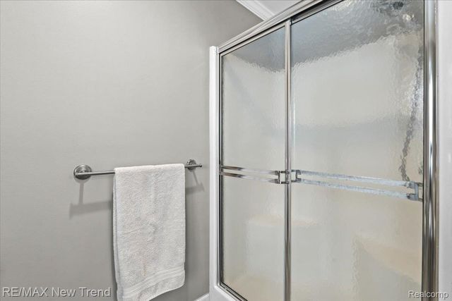 10288 Brunswick Drive, Green Oak Township, MI 48178