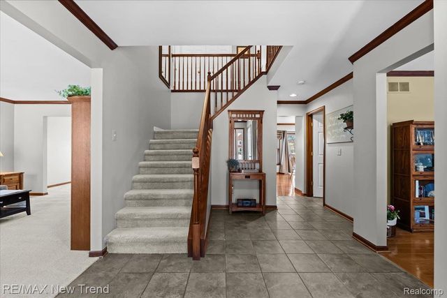 10288 Brunswick Drive, Green Oak Township, MI 48178