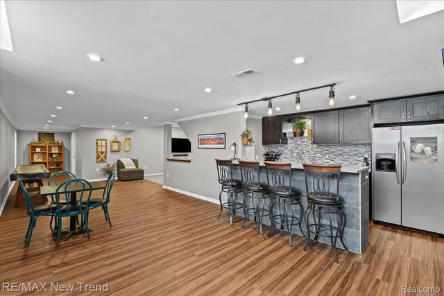 10288 Brunswick Drive, Green Oak Township, MI 48178