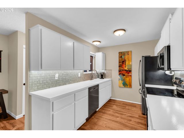 1040 COLUMBIA RIDGE Dr 22, Vancouver, WA 98664