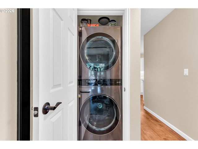 1040 COLUMBIA RIDGE Dr 22, Vancouver, WA 98664