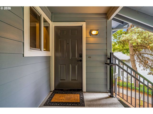 1040 COLUMBIA RIDGE Dr 22, Vancouver, WA 98664