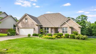 14864 Park Ridge Drive, Lowell, AR 72745