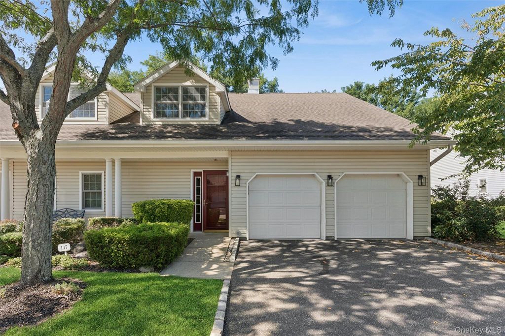 147 Pond View Drive, Port Washington, NY 11050 — exterior