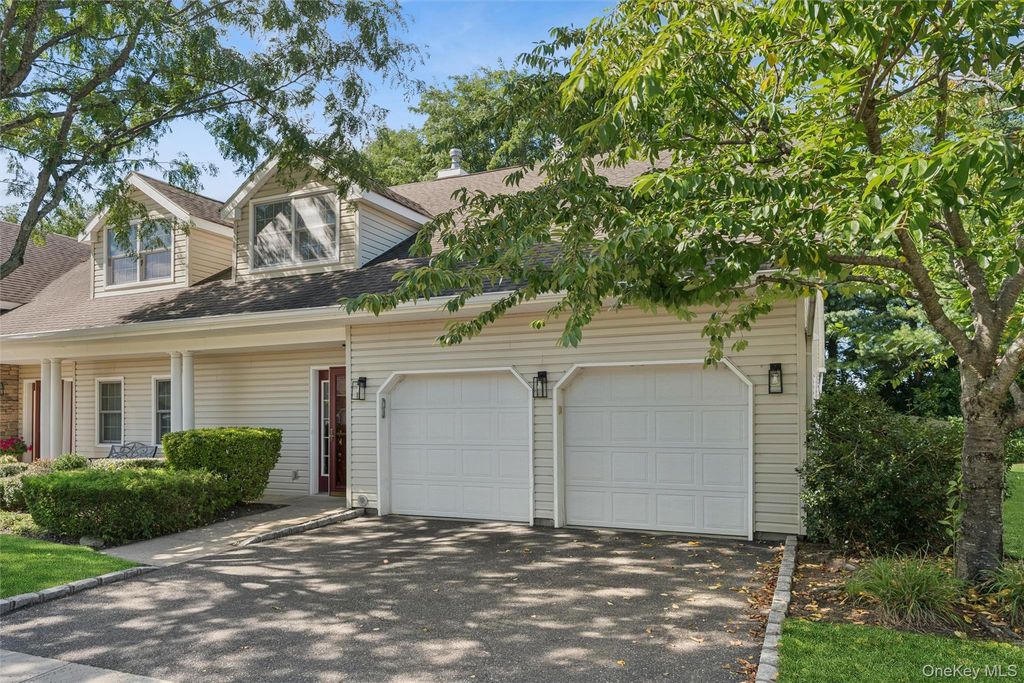 147 Pond View Drive, Port Washington, NY 11050 — photo 2
