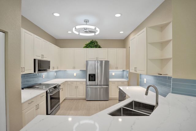 5779 NW 120th Avenue, Coral Springs, FL 33076