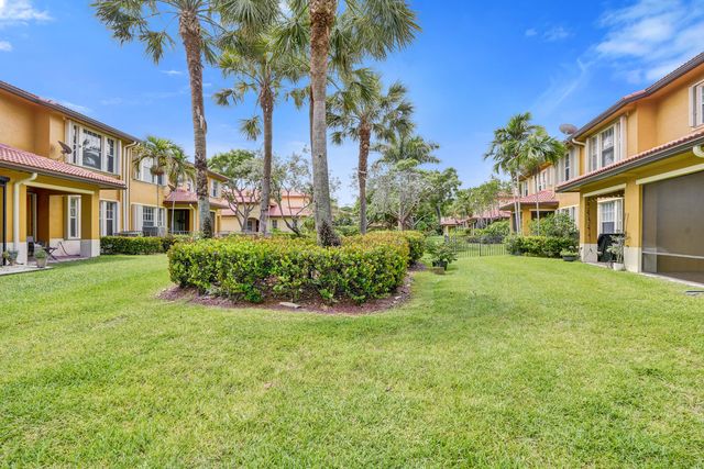 5779 NW 120th Avenue, Coral Springs, FL 33076