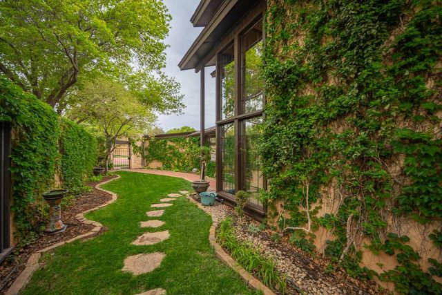 14 WINDWOOD Place, Canyon, TX 79015