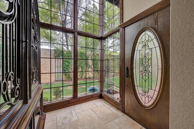 14 WINDWOOD Place, Canyon, TX 79015