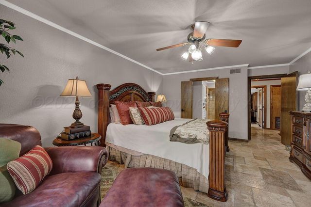 14 WINDWOOD Place, Canyon, TX 79015