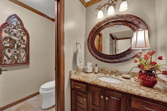 14 WINDWOOD Place, Canyon, TX 79015