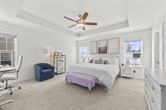 W73N1165 Augusta LANE, Cedarburg, WI 53012