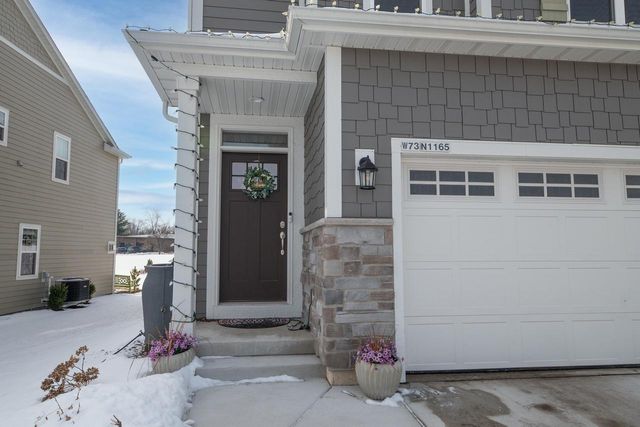 W73N1165 Augusta LANE, Cedarburg, WI 53012