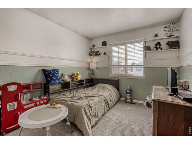 4228 E 94th Pl, Thornton, CO 80229