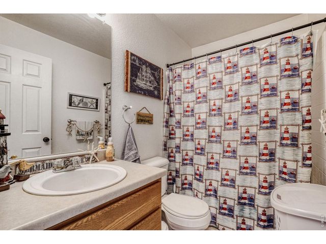 4228 E 94th Pl, Thornton, CO 80229