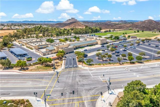 34445 Burnt Pine Road, Murrieta, CA 92563