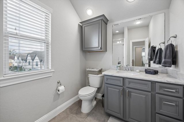 8417 Water Oak Pass Drive, Houston, TX 77055