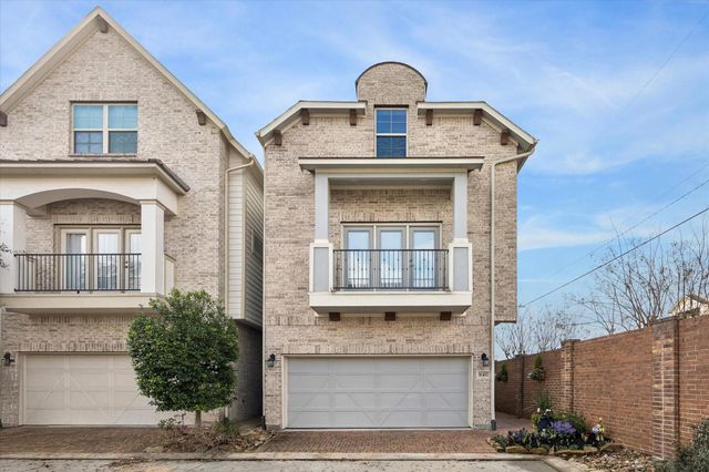 8417 Water Oak Pass Drive, Houston, TX 77055