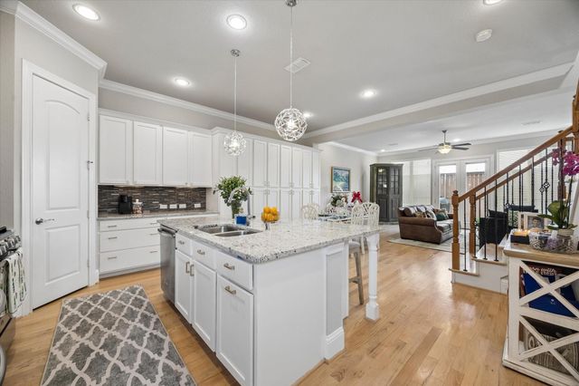 8417 Water Oak Pass Drive, Houston, TX 77055