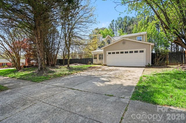 3601 Cedarbark Drive, Matthews, NC 28105