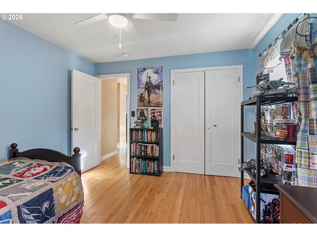 10 N BUFFALO St, Portland, OR 97217