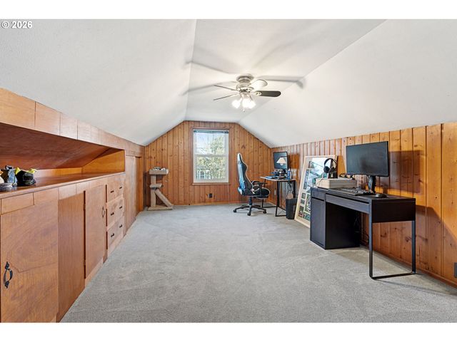 10 N BUFFALO St, Portland, OR 97217