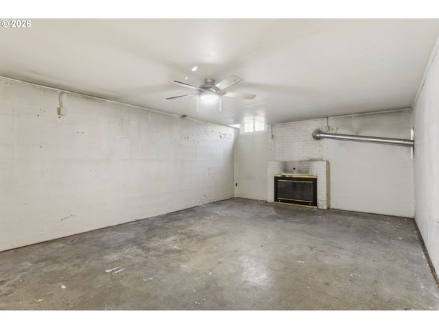 10 N BUFFALO St, Portland, OR 97217