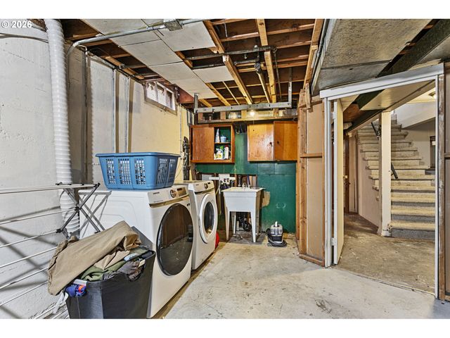 10 N BUFFALO St, Portland, OR 97217