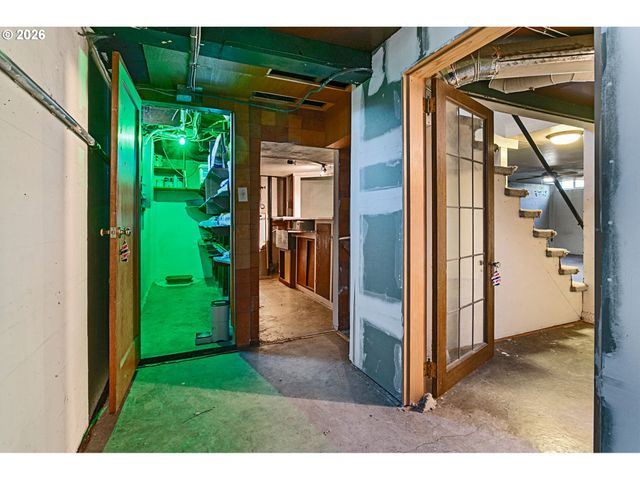 10 N BUFFALO St, Portland, OR 97217