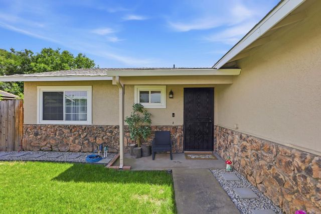 3407 Granby Dr, Sacramento, CA 95827