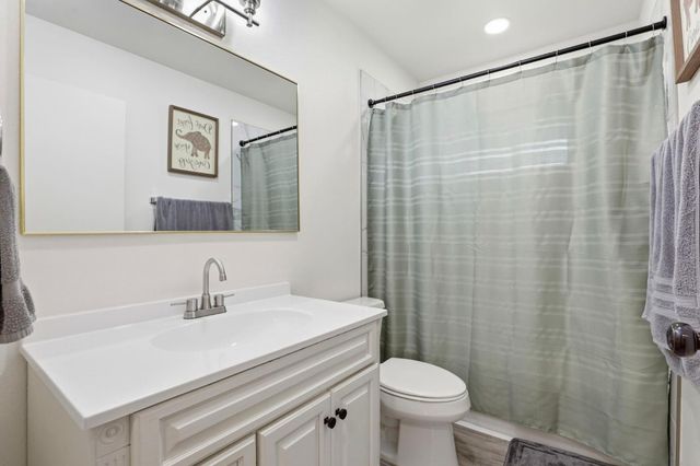 3407 Granby Dr, Sacramento, CA 95827
