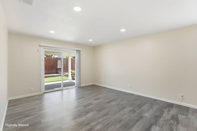 3407 Granby Dr, Sacramento, CA 95827
