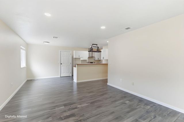 3407 Granby Dr, Sacramento, CA 95827