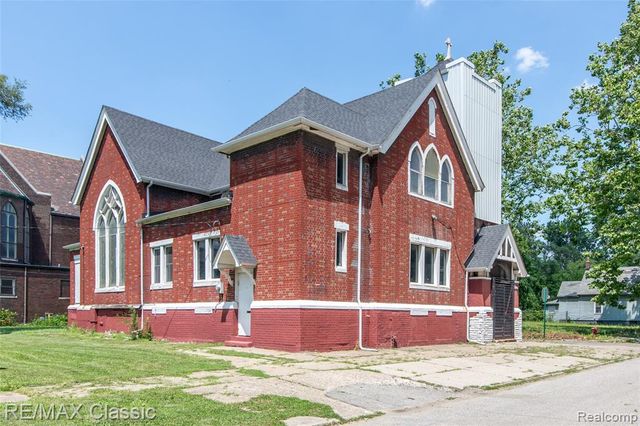 8400 Vanderbilt Vanderbilt St Street, Detroit, MI 48209