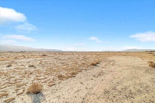 1730 West Colina Lane, Pahrump, NV 89060