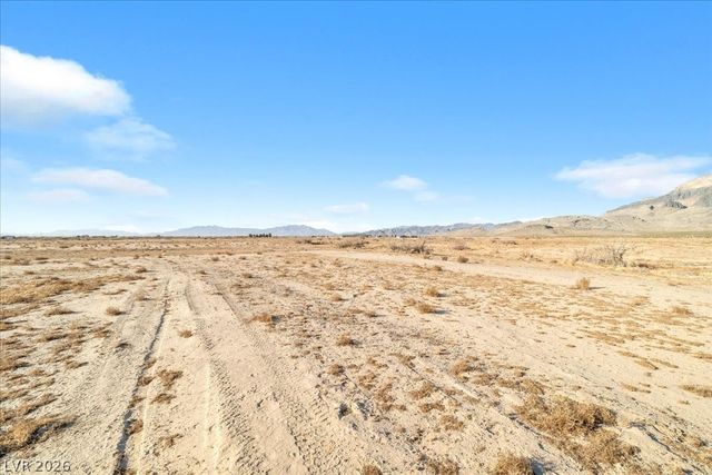 1730 West Colina Lane, Pahrump, NV 89060