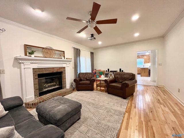 15000 Leafmore Drive, Huntsville, AL 35803