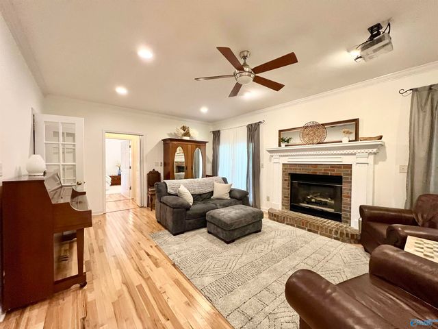 15000 Leafmore Drive, Huntsville, AL 35803