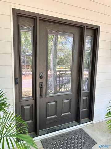 15000 Leafmore Drive, Huntsville, AL 35803