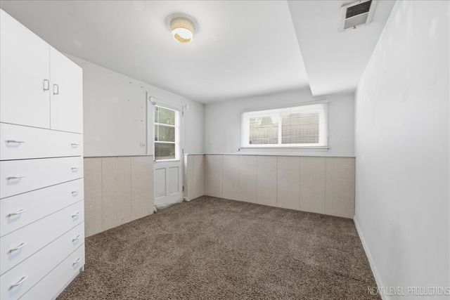 627 Maple Avenue, Lisle, IL 60532