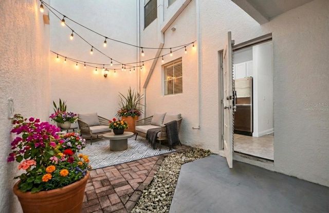 4627 LEGACY PARK DRIVE, Tampa, FL 33611