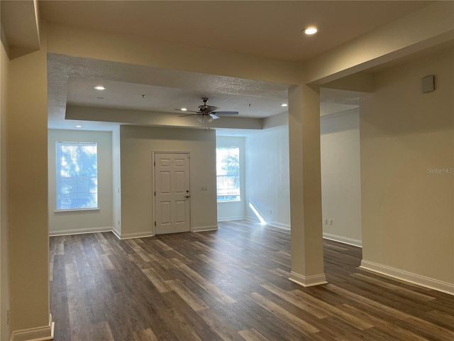 4627 LEGACY PARK DRIVE, Tampa, FL 33611